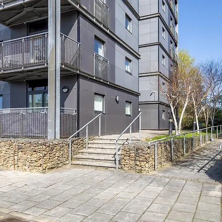 Manchester 2Bed - Co-Op Live Etihad Views - Pass The Keys Apartament