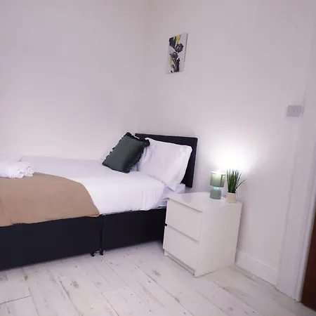 Apartamento Spacious 4-bed House In Fallowfield Sleeps 8 Manchester