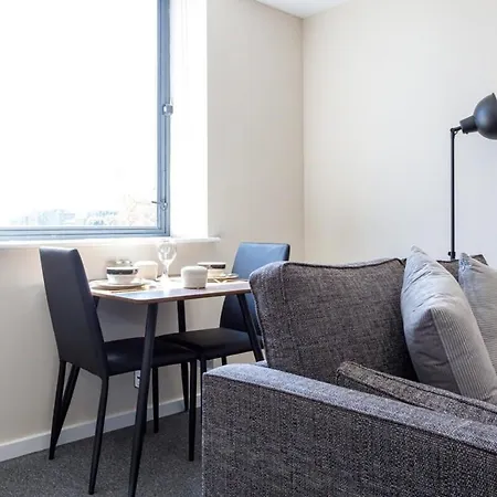 Spacious Bright 1 Bedroom Apartament Manchester