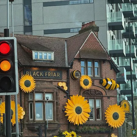 Blackfriars * مانشستر