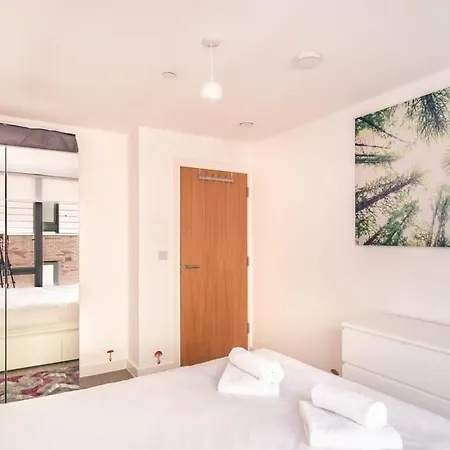 公寓 Beautiful 1 Bed - Views 曼彻斯特