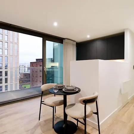 Highline At The Heim Manchester