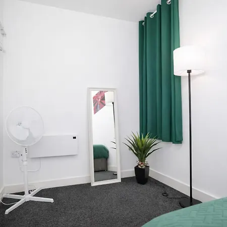 Stylish 2br Free Parking Access Apartmán *