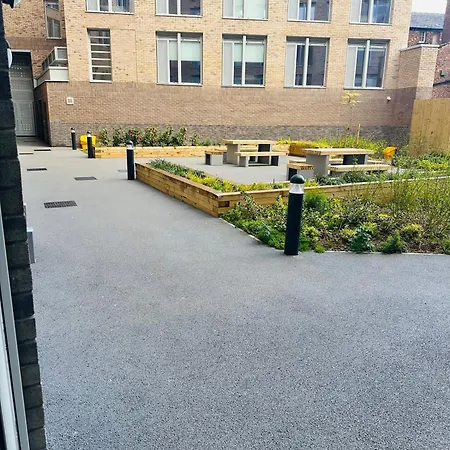 Apartmán Modern 2bd In Eccles Manchester