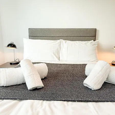 Sleek Modern In The Heart Of Salford شقة *
