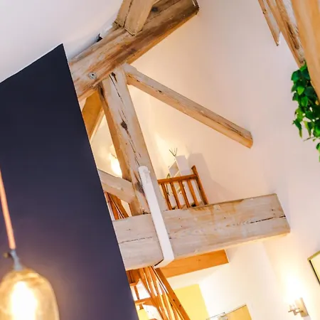 Stylish 1bdr Duplex Loft Piccadilly *