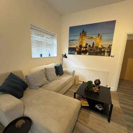 Apartament Sleeps 4, Free Parking, Close To Old Trafford Manchester