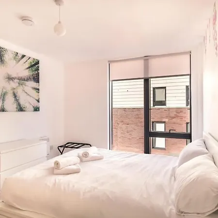 Beautiful 1 Bed - Views 公寓 曼彻斯特