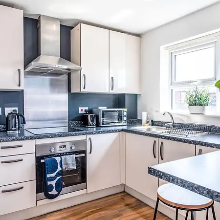 Apartman 1-schlafzimmer-wohnung- 3 Gaeste Mit Parkplatz Und Wi-fi By Interhome Manchester