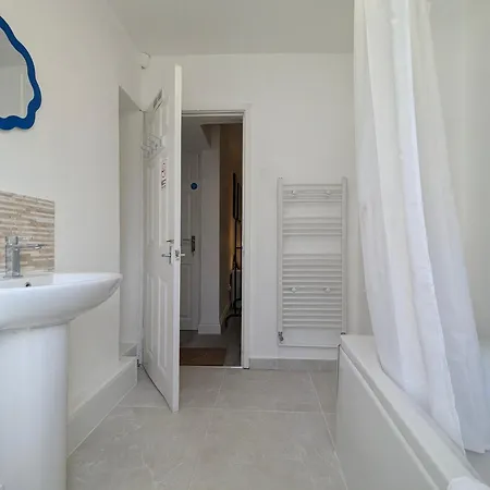 شقة Modern Near Centre