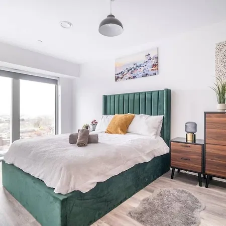 Luxury Above The Contemporary 2-bed, 2-bath