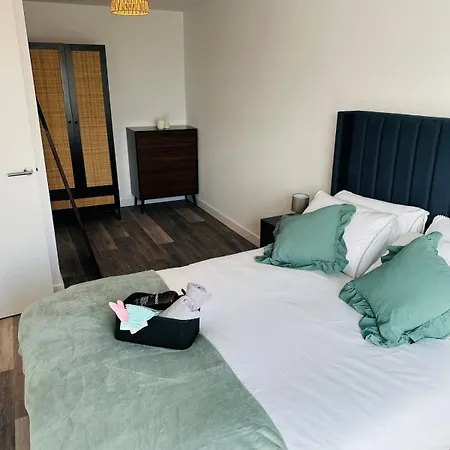 Stylish Modern 1-bed مانشستر