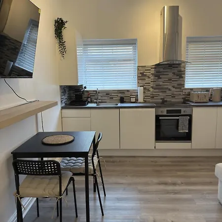 Apartmán Sleeps 4, Free Parking, Close To Old Trafford