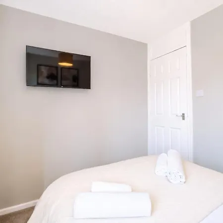 Centre 3-bed With Balcony شقة