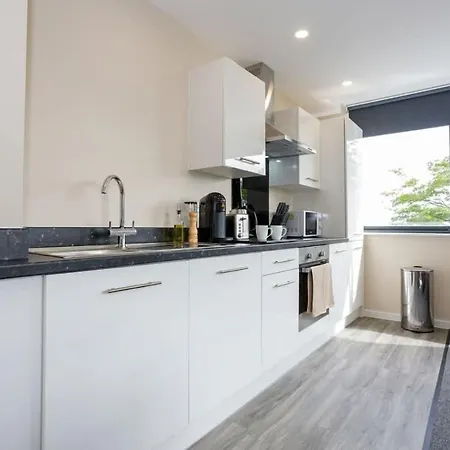 Apartmán Contemporary 2 Bed In W Wifi