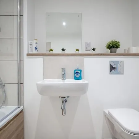 Chique Modern Spacious 2 Bed * مانشستر