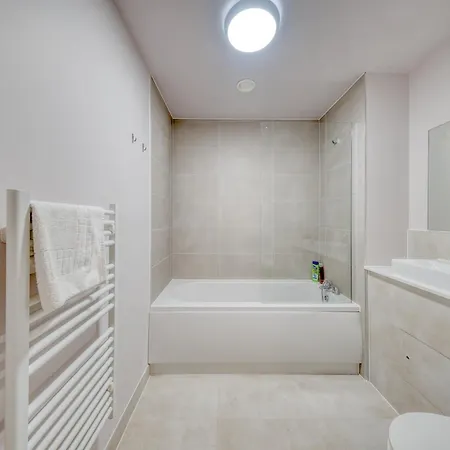 Apartament Trafford Garden With Free Car Park Manchester