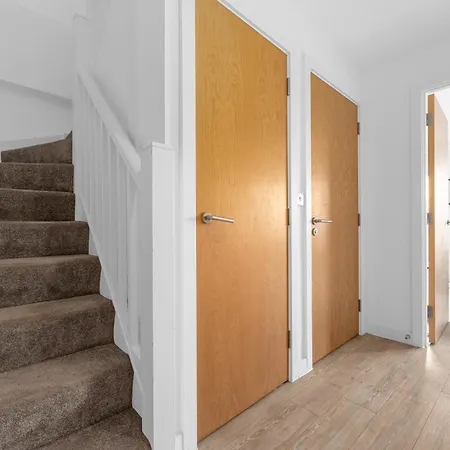 Cityside Duplex - Peaceful 2br W/ Views Manchester