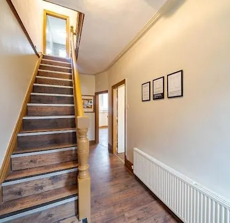 Apartmán Prestwich Stay 3Br Sleeps 6 Free Parking Manchester