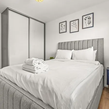 شقة Manchester 2Bed - Co-Op Live Etihad Views - Pass The Keys