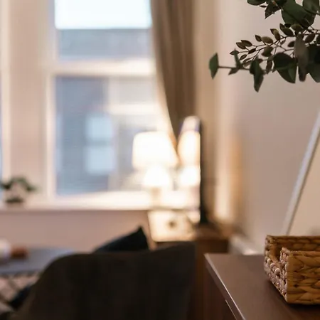 شقة Spacious & Modern 1bed Nr Etihad Stadium *
