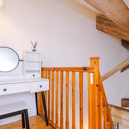Stylish 1bdr Duplex Loft Piccadilly شقة