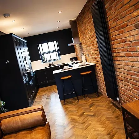 Heatons Retreat - Modern Two Bedroom
