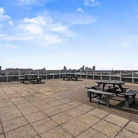 Cityside Duplex - Peaceful 2br W/ Views *