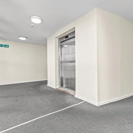 Manchester 2Bed - Co-Op Live Etihad Views - Pass The Keys Apartament