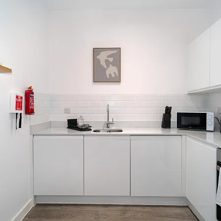 شقة Spacious & Modern 1bed Nr Etihad Stadium *