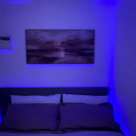 Cosy & Exclusive 1bd Crumpsall Flat, Sleeps 4 *