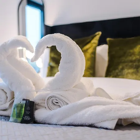 Cosy 1br Near Media & Centre