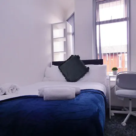 Spacious 4-bed House In Fallowfield Sleeps 8 Apartmán
