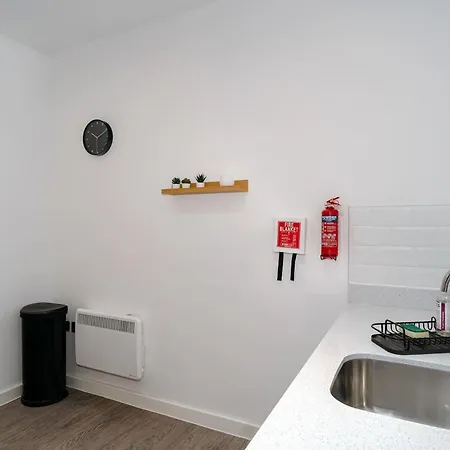 شقة Spacious & Modern 1bed Nr Etihad Stadium *