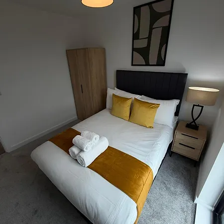 شقة Spacious 2 Bedroom With Balcony Near Mediacity Uk مانشستر