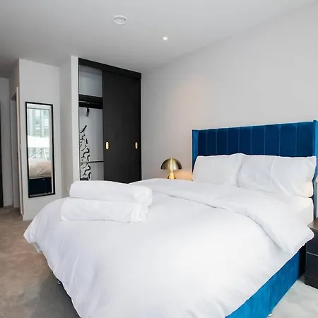 Luxury Greengage With A Terrace - Gym - Parking * Manchester