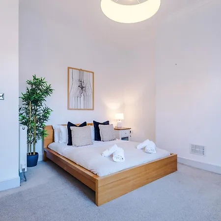 Perfect Getaway At Smedley House Apartamento Manchester
