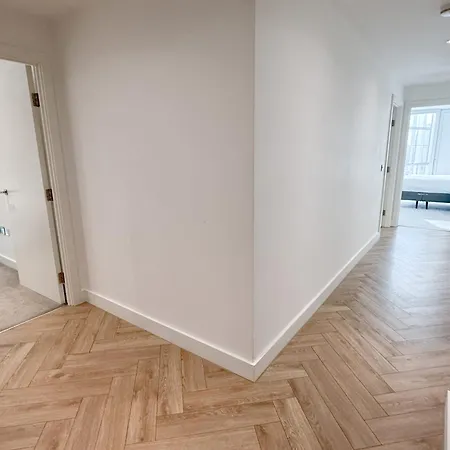 شقة Sleek Modern In The Heart Of Salford