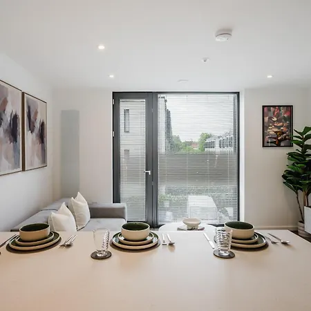 1 Bed Centre - Near Ao Arena, Victoria Train Station, Of Salford - Free 1hr Early Check-in مانشستر