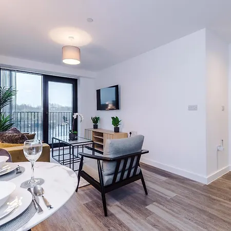 Cosy 1br Near Media & Centre Apartmán *
