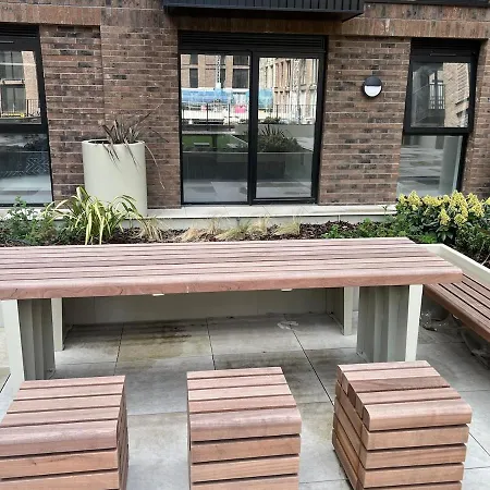 Apartmán Luxury 1 Bedroom Apartment, Salford, Manchester