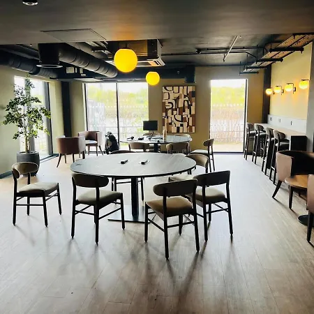 Apartmán Luxury 1 Bedroom Apartment, Salford,