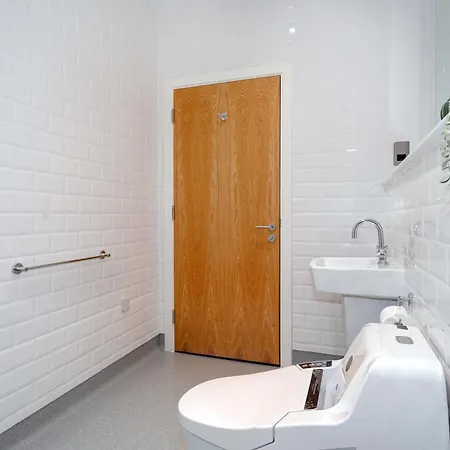 Spacious & Modern 1bed Nr Etihad Stadium مانشستر