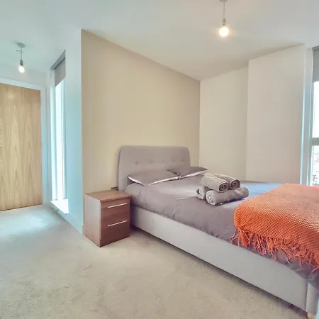Modern Near Oxford Road, Centre アパート マンチェスター