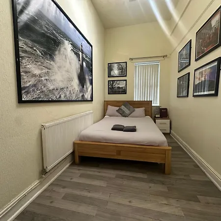 Guest house Hendham House - Near Etihad Stadium, Coop Live Arena, Ao Arena, Piccadilly Train Station & Centre