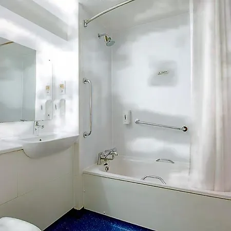 Travelodge Birch M62 Eastbound Szálloda Manchester