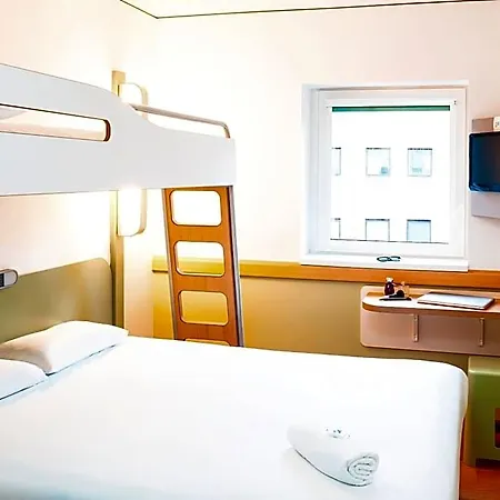 Hotel Ibis Budget Centre Pollard Street 2*