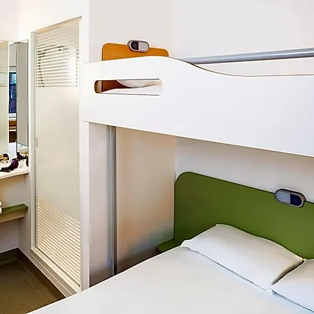 Ibis Budget Centre Pollard Street Hotel 2*