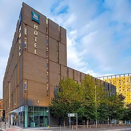 Hotel Ibis Budget Centre Pollard Street 2*