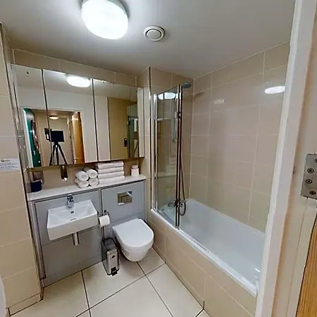 Hotel Premier Salford Quays Manchester